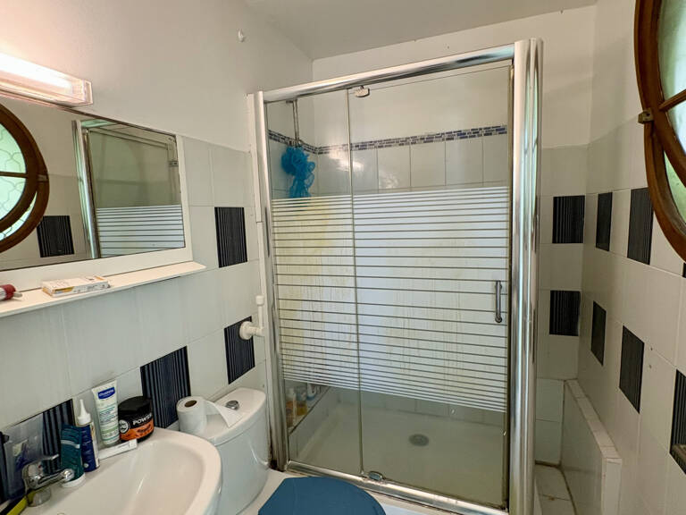 APPARTEMENT T1 RESIDENCE ACCES PLAGE + PISCINE BAS DU FORT — photo 1