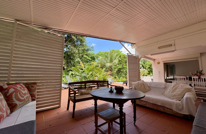 VILLA T5 + PISCINE HAUTEURS LEZARDE TERRAIN 925M2 — photo 5