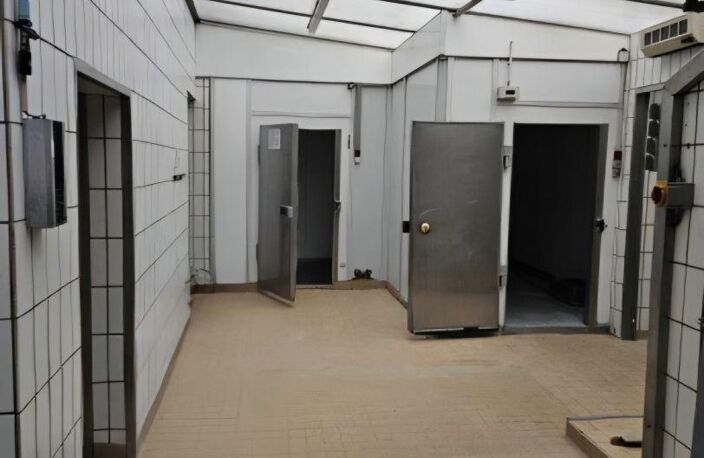 Vente Boutique/Local commercial 495 m&sup2; — photo 4