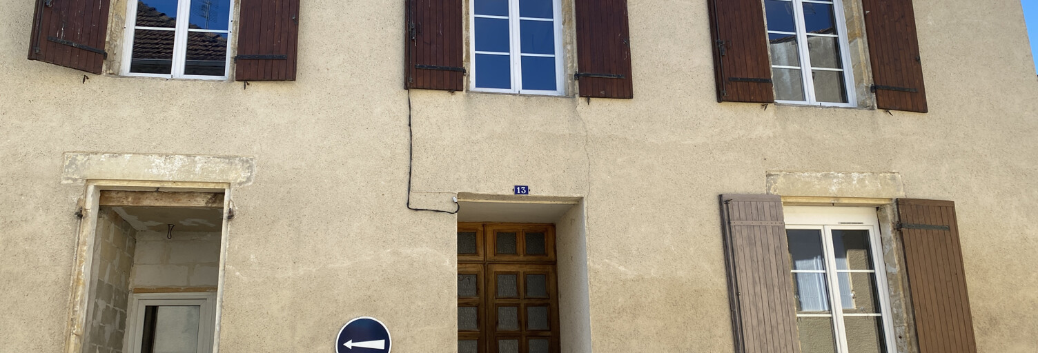 Maison 7 Pièces 97 m² à vendre à Sainte-Bazeille (47180)