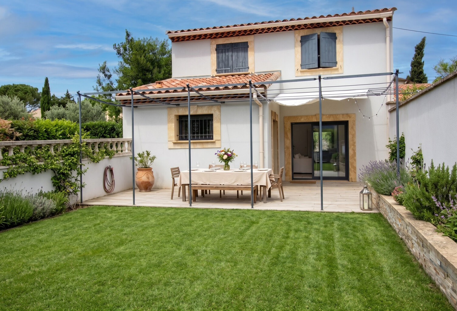 MAISON T4 AVEC PISCINE À VENDRE   PLAN-DE-CUQUES / CHÂTEAU-GOMBERT   LE CAVAOU — photo 1