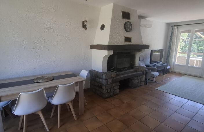 Maison à Saint-Clément-De-Rivière (34) — photo 3