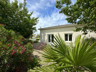 ROYAN MAISON DE 100 M2 DE PLAIN-PIED AU PRIX DE 368 000 EUR HA — photo 2
