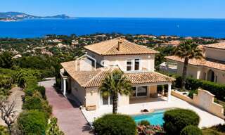 Maison 8 Pièces 245 m² à vendre à Fréjus (83370)
