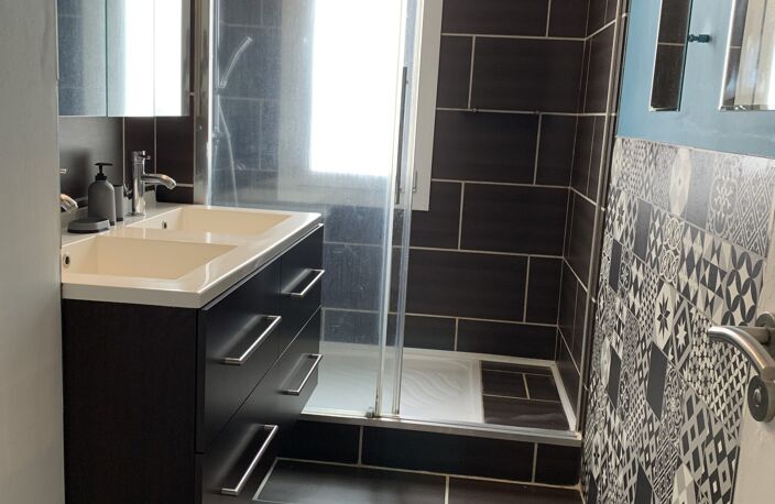 Vente Appartement 3 pièces — photo 2