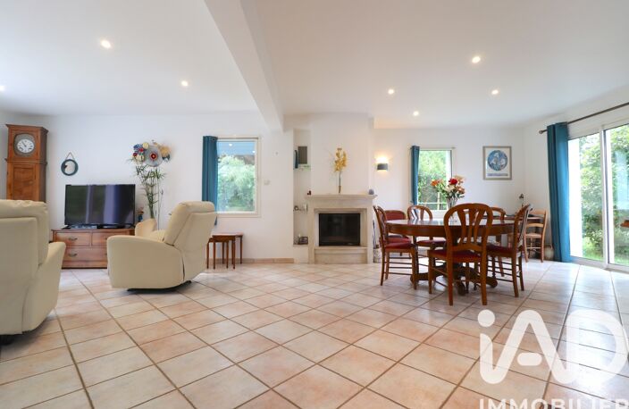Vente Maison/villa 7 pièces — photo 3