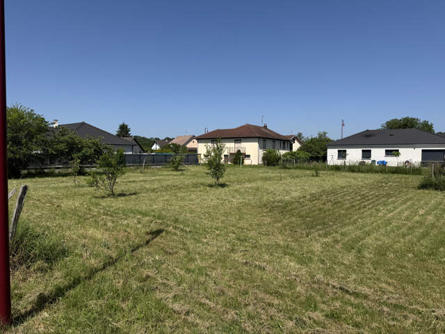 Vente terrain constructible de 9,51 ares secteur LURE — photo du bien