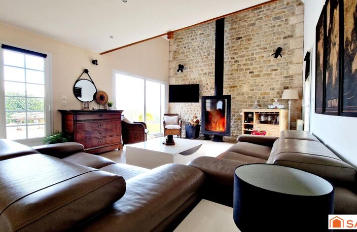 RARE - Maison de caractère 200m2 à 5 minutes de la plage — photo 3