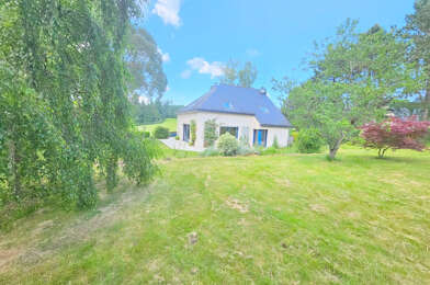 Maison 8 pièces 374400 €