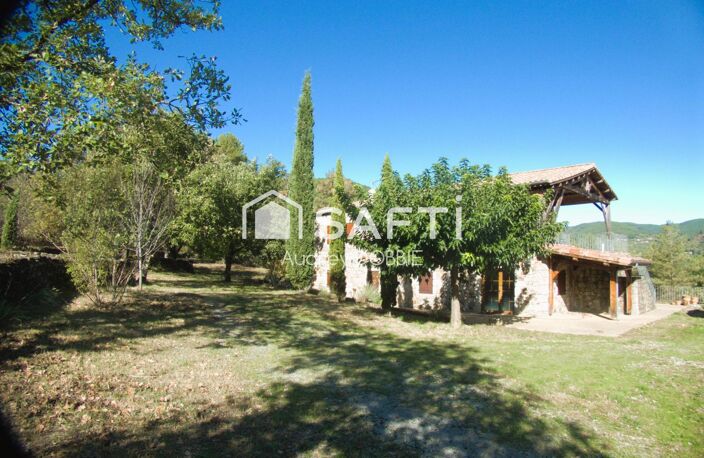 07140 : Maison Pierre de 268 m² sur 4015m² de terrain — photo 2