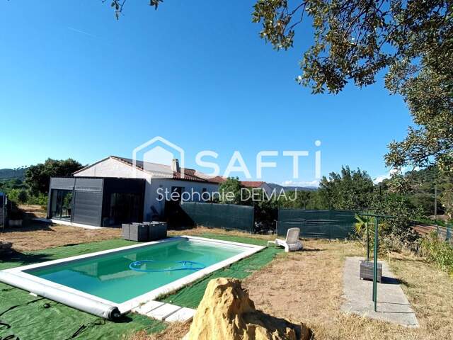 VILLA  &  VERANDA - PISCINE- Grand GARAGE- CAVE — photo du bien