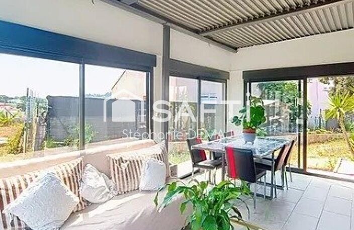 VILLA  &  VERANDA - PISCINE- Grand GARAGE- CAVE — photo 5