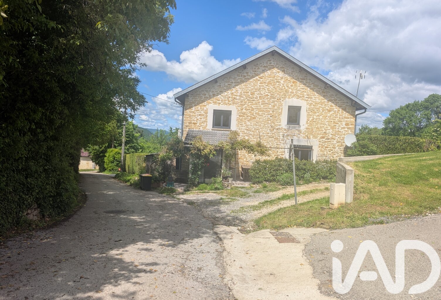 Vente Maison/villa 8 pièces — photo 1