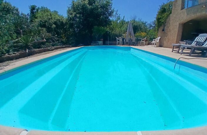 Villa 6 pièces  136 m²  Esparron-de-Verdon — photo 3