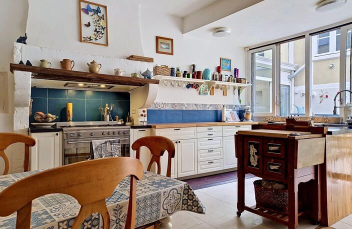 MAISON DE MAITRE IDEALE POUR UNE GRANDE FAMILLE — photo 4