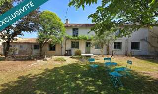 Maison 8 Pièces 220 m² à vendre à Savigny-Lévescault (86800)