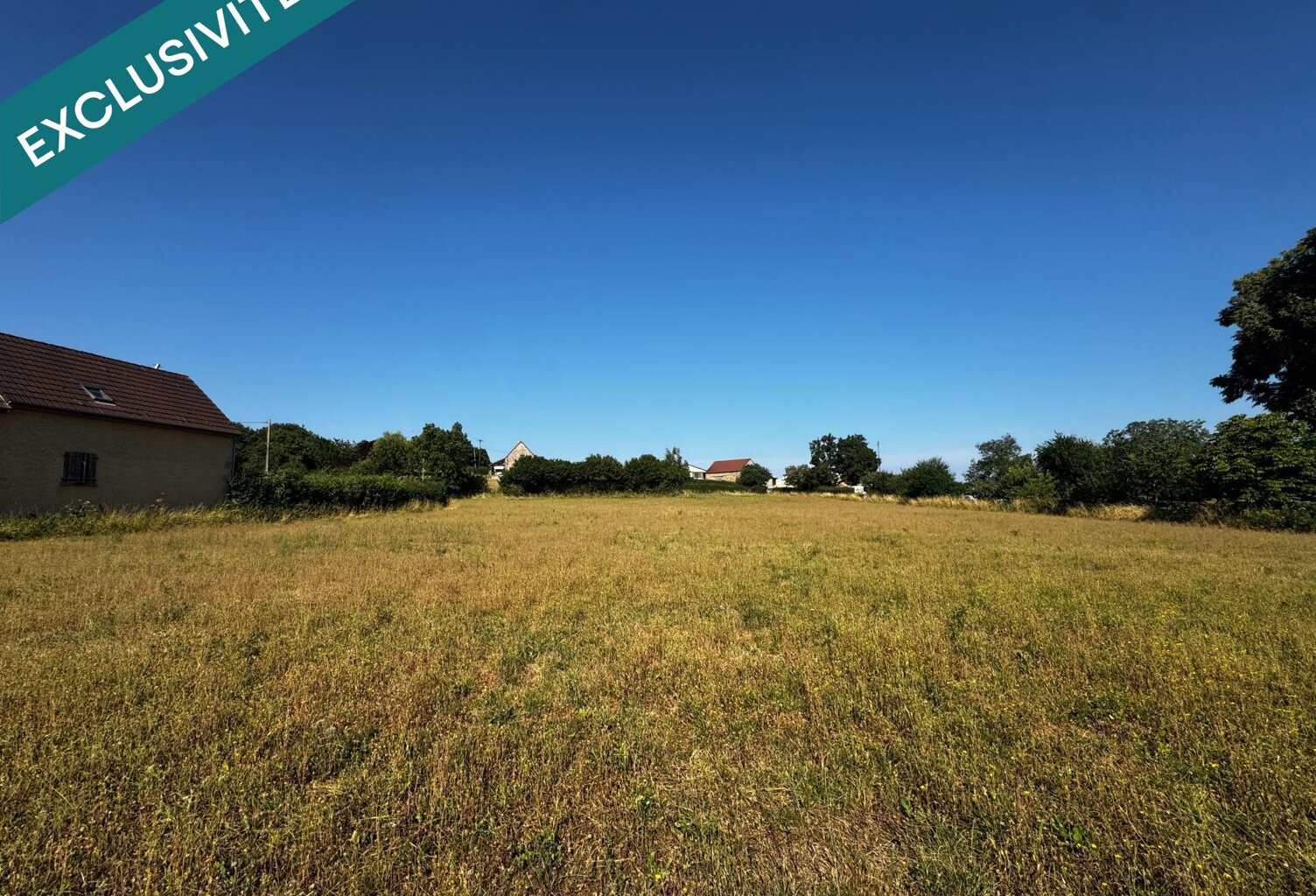 Beau terrain proche Le Creusot — photo 1