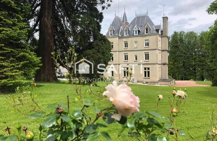 Château rénové du XV et XIXe siècle — photo 3