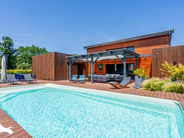 Villa de 5 pièces principales — photo du bien