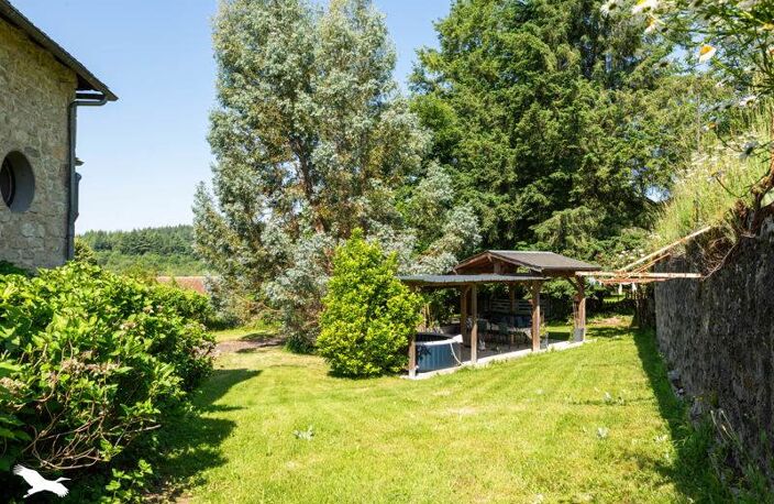 Maison en pierre de 7 pièces principales — photo 2