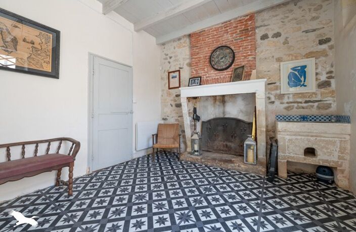 Maison en pierre de 5 pièces principales — photo 2