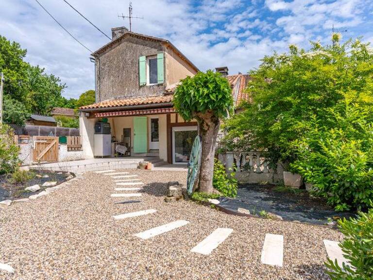 Maison de bourg de 5 pièces principales — photo 1