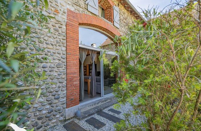 Maison en pierre de 5 pièces principales — photo 3