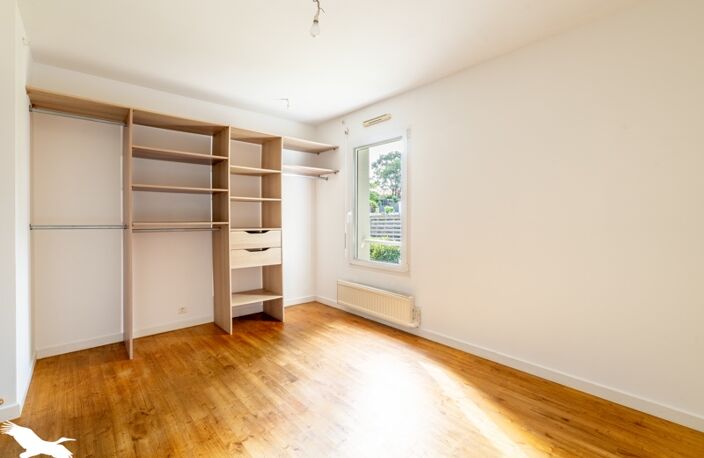 Vente maison 6 pièces 136 m² Basse-Goulaine (44115) — photo 5