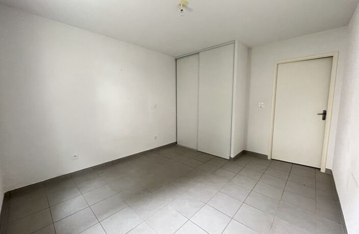 Vente appartement 2 pièces 43 m² Saint-Georges-de-Didonne (17110) — photo 2