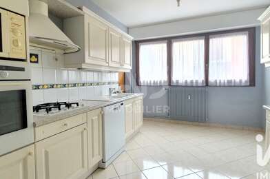 Appartement 4 pièces 158900 €