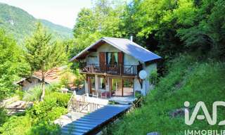 Maison 5 Pièces 137 m² à vendre à Ercé (09140)