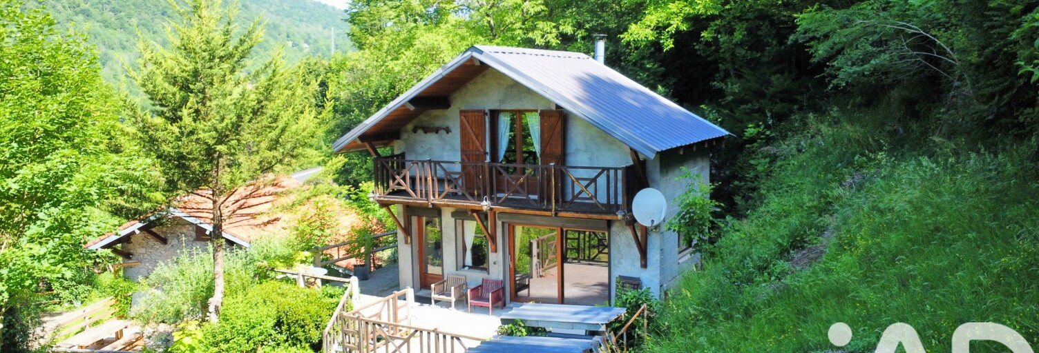 Maison 5 Pièces 137 m² à vendre à Ercé (09140)