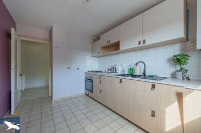 Appartement 3 pièces 169087 €