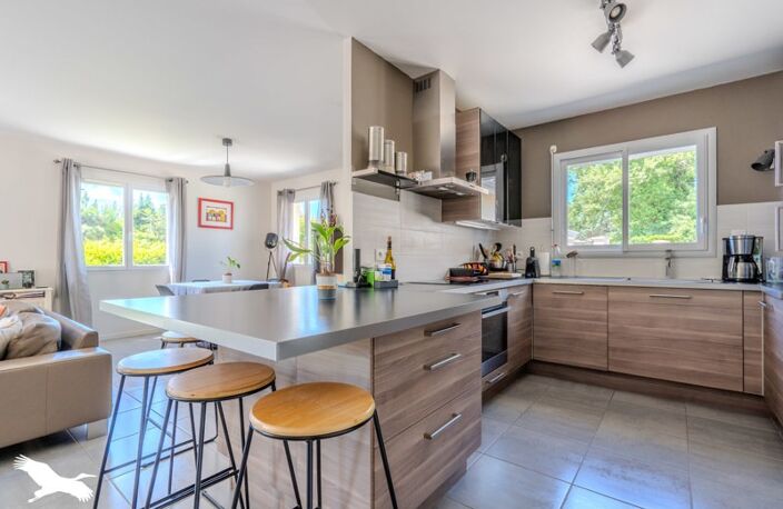 Contemporaine de 6 pièces principales — photo 3