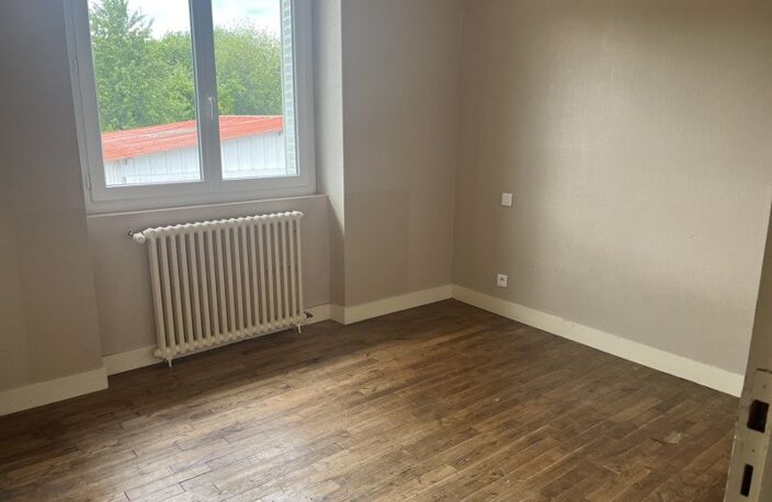 Maison de ville de 6 pièces principales — photo 3