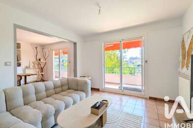 Appartement 4 pièces 258000 €