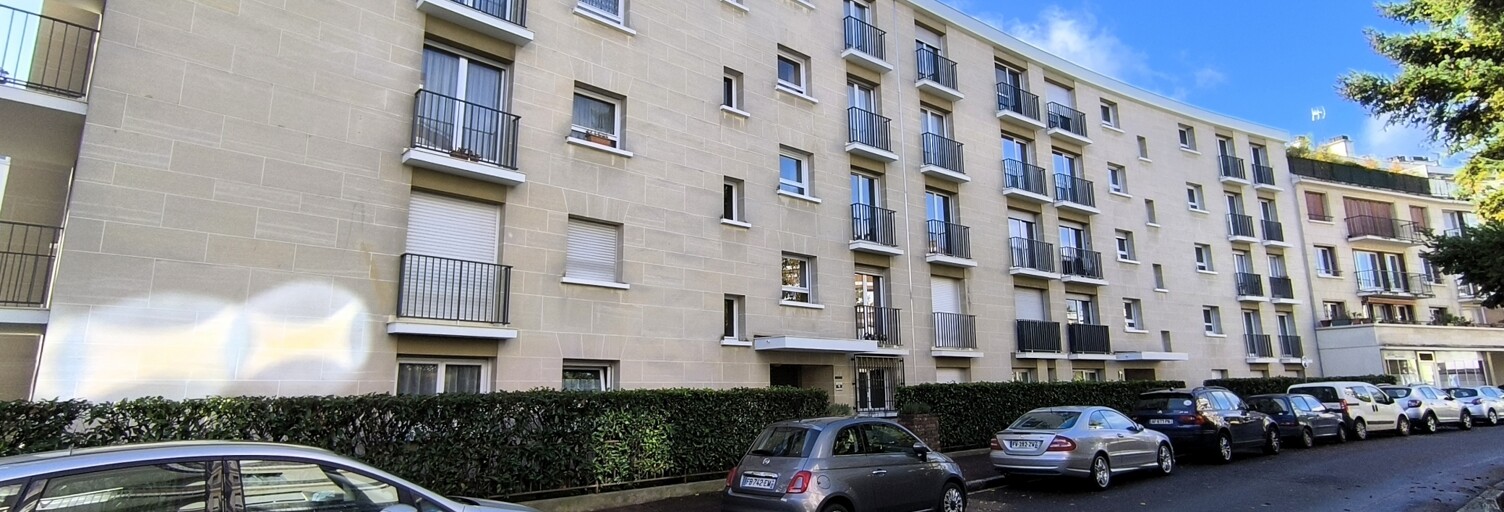 Garage  10 m² à vendre à Le Vésinet (78110)