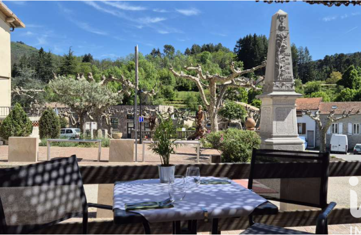 Vente Restaurant 113 m&sup2; — photo 2
