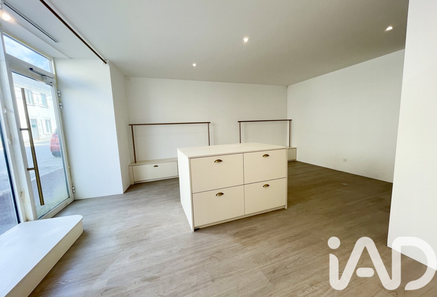 Vente Boutique/Local commercial 46 m&sup2; — photo 1
