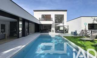 Maison 10 Pièces 262 m² à vendre à Saint-Armel (35230)