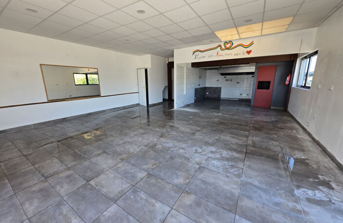 EAUNES-LOCAL COMMERCIAL 88 M2. ZONE COMMERCIALE SUPER U! — photo 5