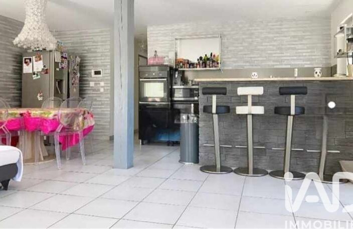 Vente Maison/villa 5 pièces — photo 2