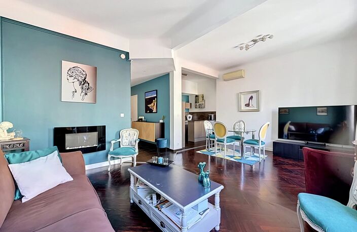 F2 NICE - LIBÉRATION - BALCON - TRAVERSANT — photo 2