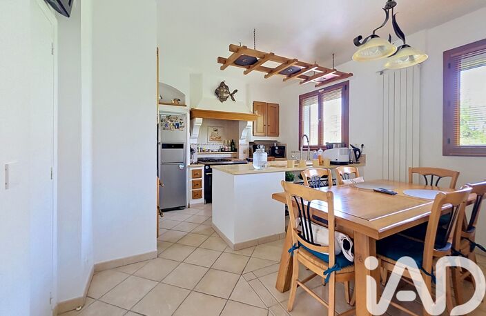 Vente Maison/villa 8 pièces — photo 5