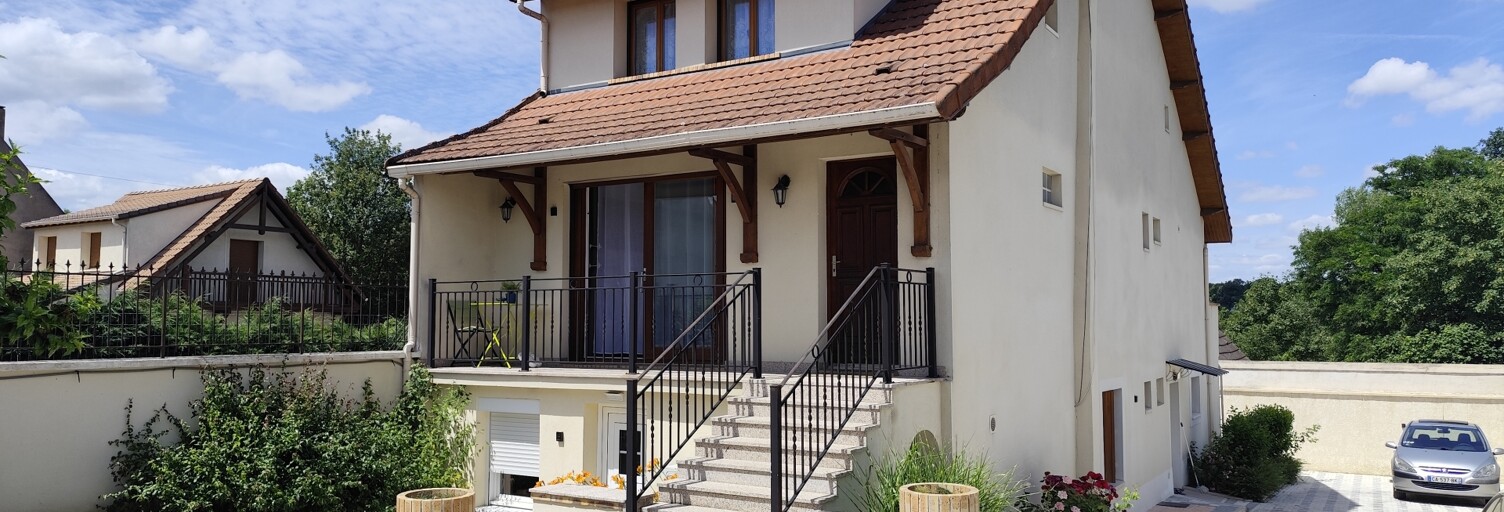 Immeuble  216 m² à vendre à La Ville-du-Bois (91620)