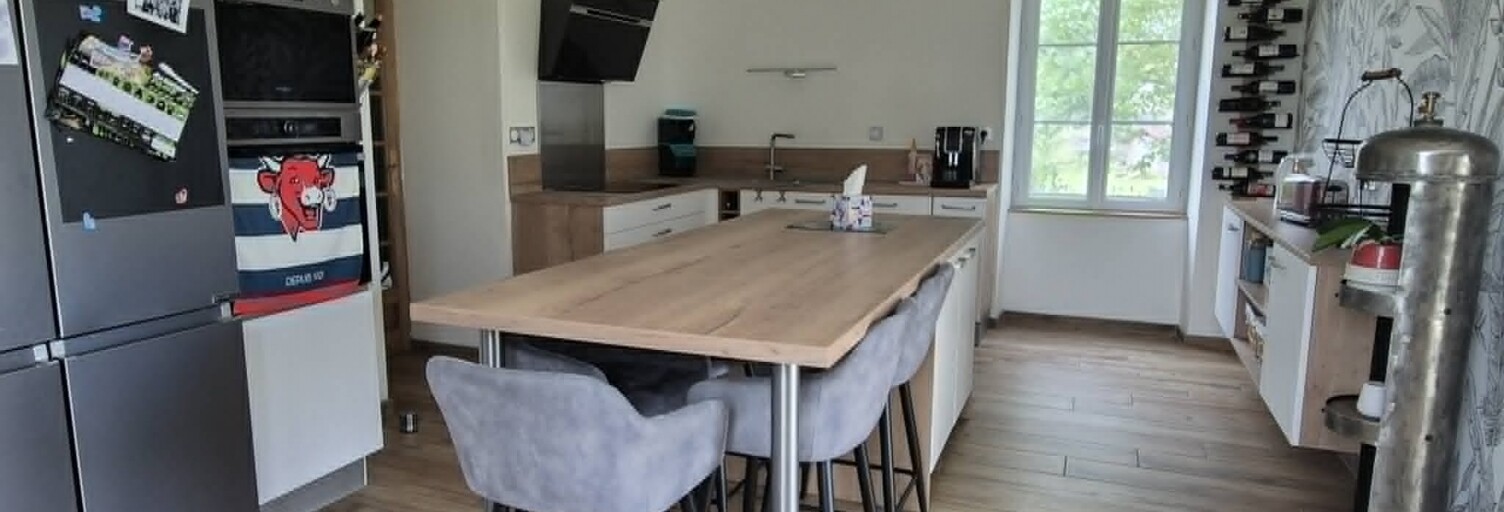 Maison 6 Pièces 175 m² à vendre à Rom (79120)