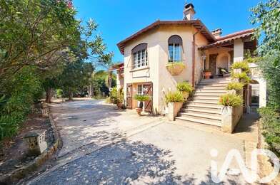 Maison 7 pièces 740000 €