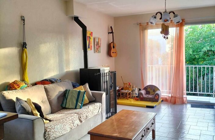Vente Maison/villa 5 pièces — photo 2