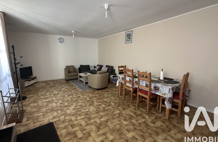 Vente Maison de ville 4 pièces — photo 2