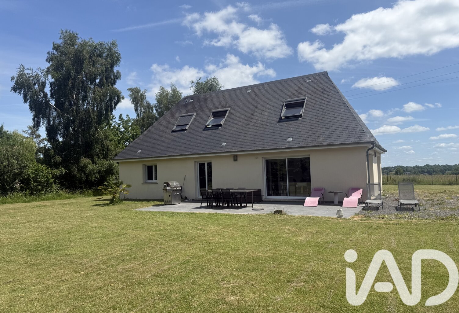 Vente Maison/villa 9 pièces — photo 1